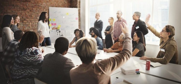 [:es]10 Aplicaciones útiles para la gestión de proyectos[:en]PMI: A total of 10 applications that are widely used to manage projects[:]